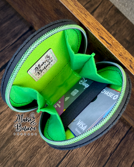 Green Metallic Beetle on Black Lace Circle Pouch with Clip