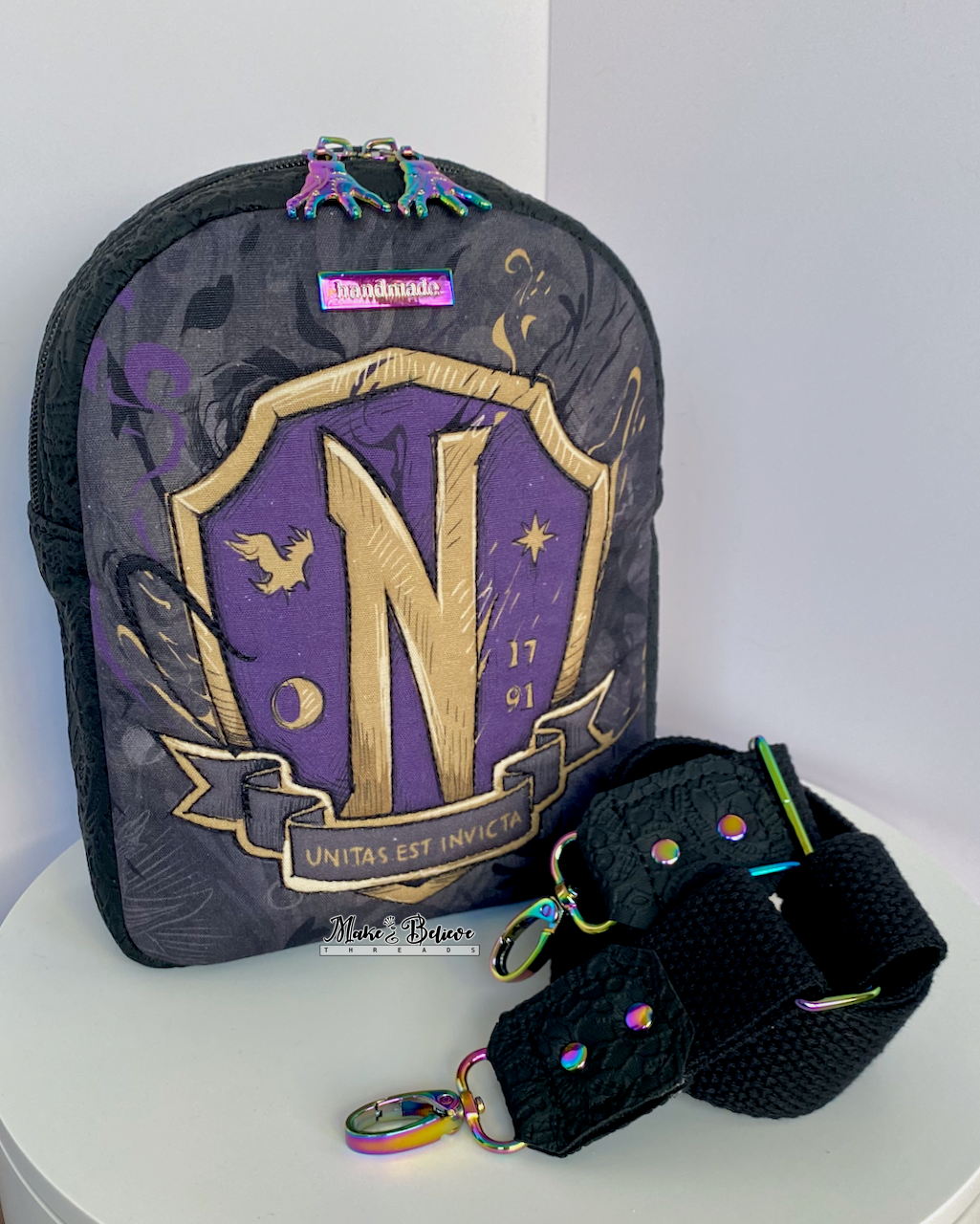Nevermore Black Lace-Textured Small Sling Bag