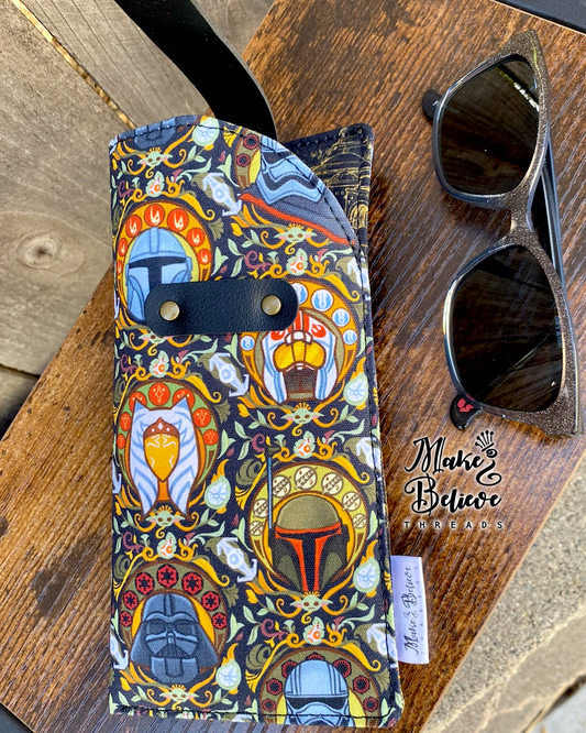 Nouveau Space Wars Helmets Glasses Sleeve