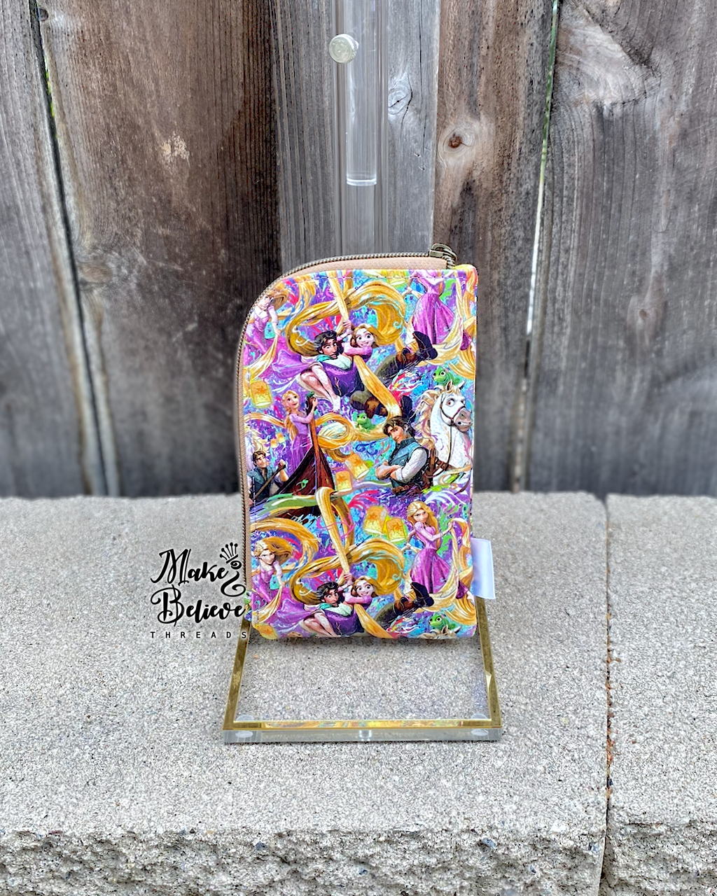 Artisticpunzel Padded Zipper Pouch
