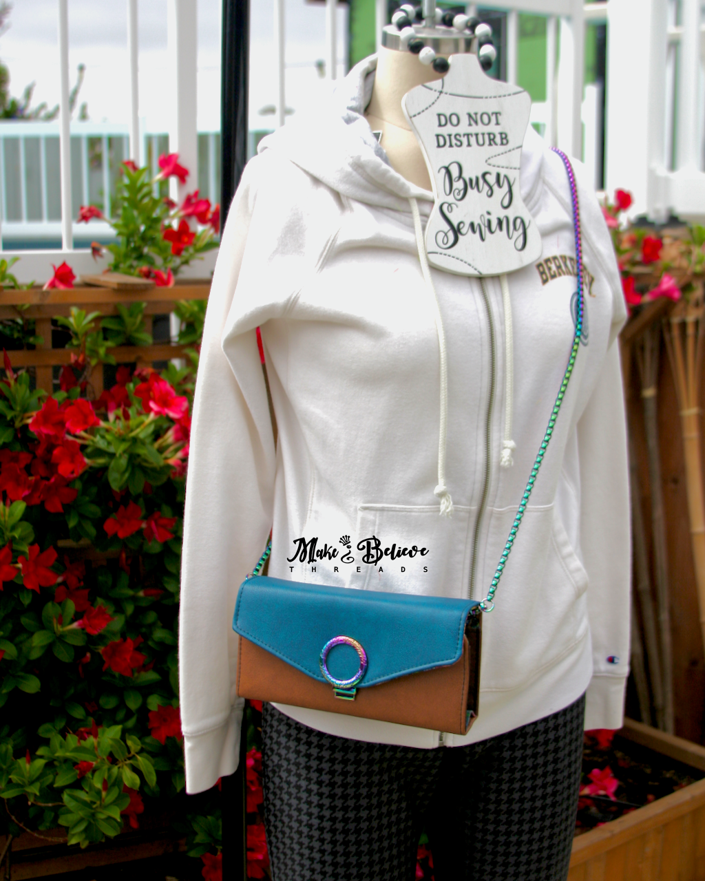 Bespoke LOTR Cash-System Wristlet/Crossbody Wallet