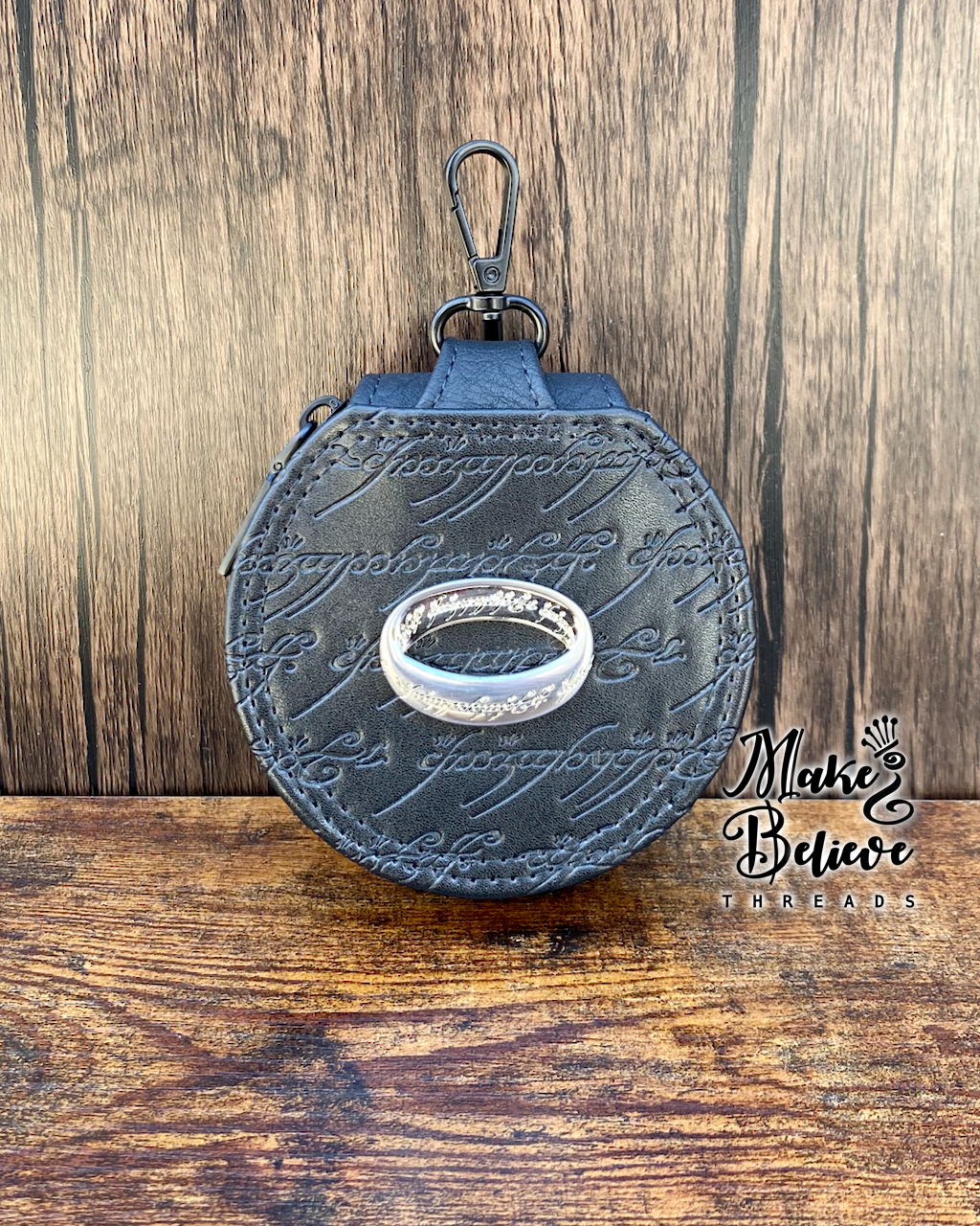 Black Elvish Script One Ring Circle Pouch with Clip