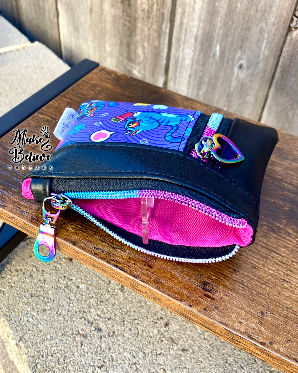 Black KPopDH Kawaii Derpy Mini Zip Wallet