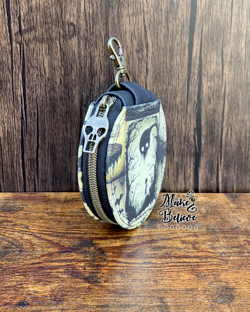 Child and the Key Circle Pouch with Clip