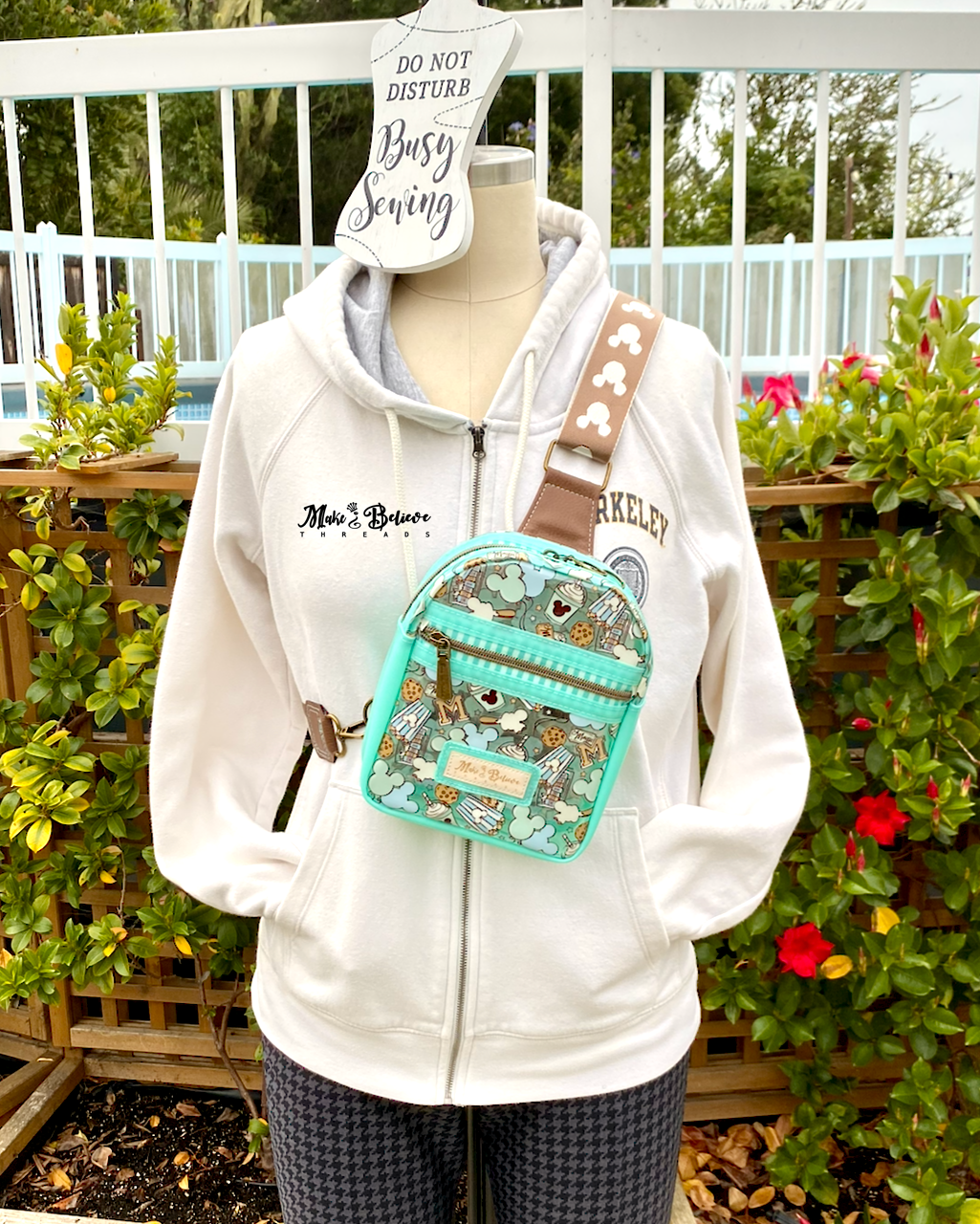 Clear and Light Aqua Jelly Mouse Park Snacks Crossbody Sling