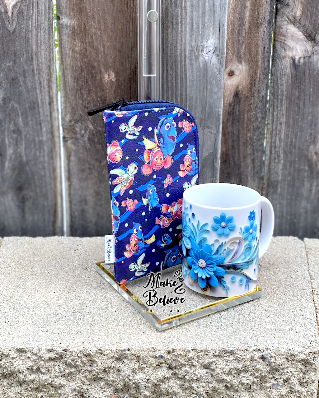 Finding Fish Padded Zipper Pouch