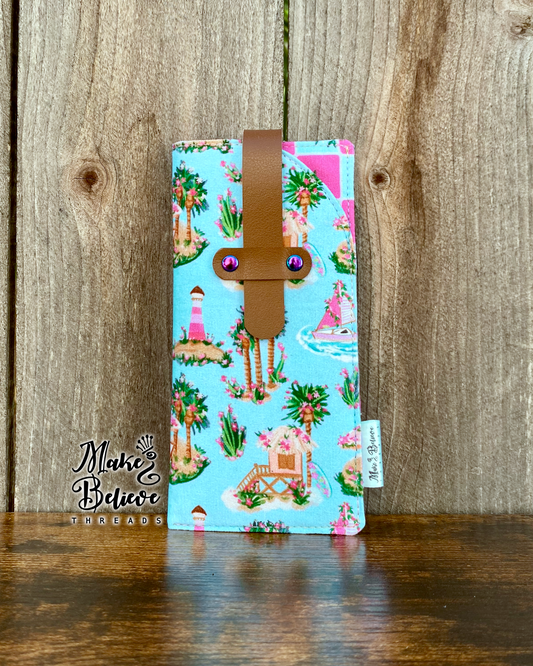 Island Summer Hideaway Glasses Sleeve