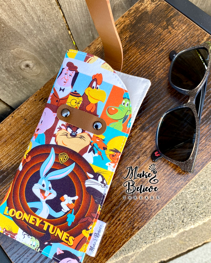 Loony Folks Glasses Sleeve