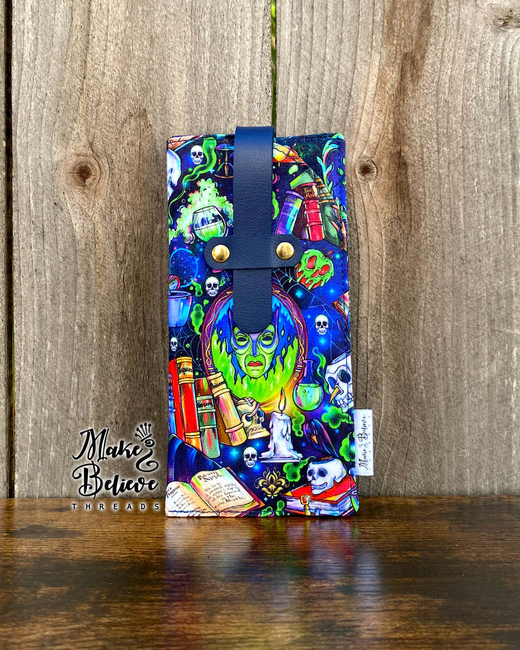 Magic Mirror Apothecary Glasses Sleeve