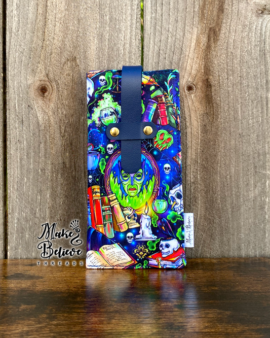 Magic Mirror Apothecary Glasses Sleeve