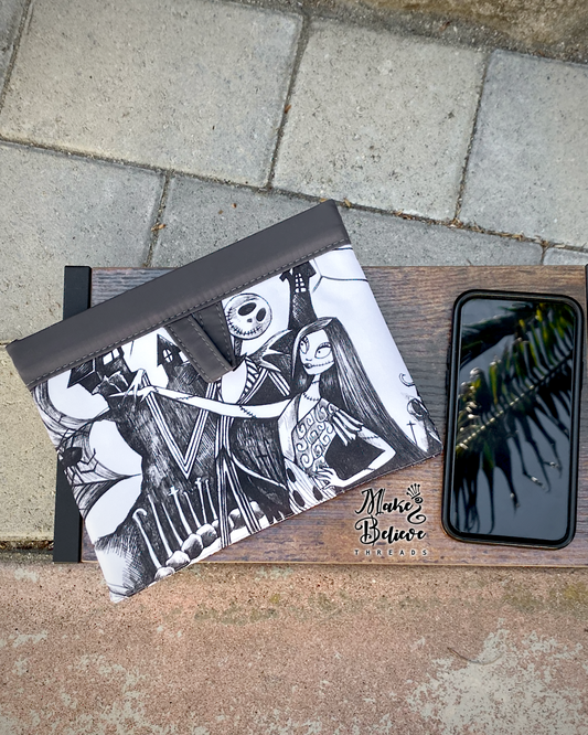 Monochromatic Jack and Sally Snappy Pouch