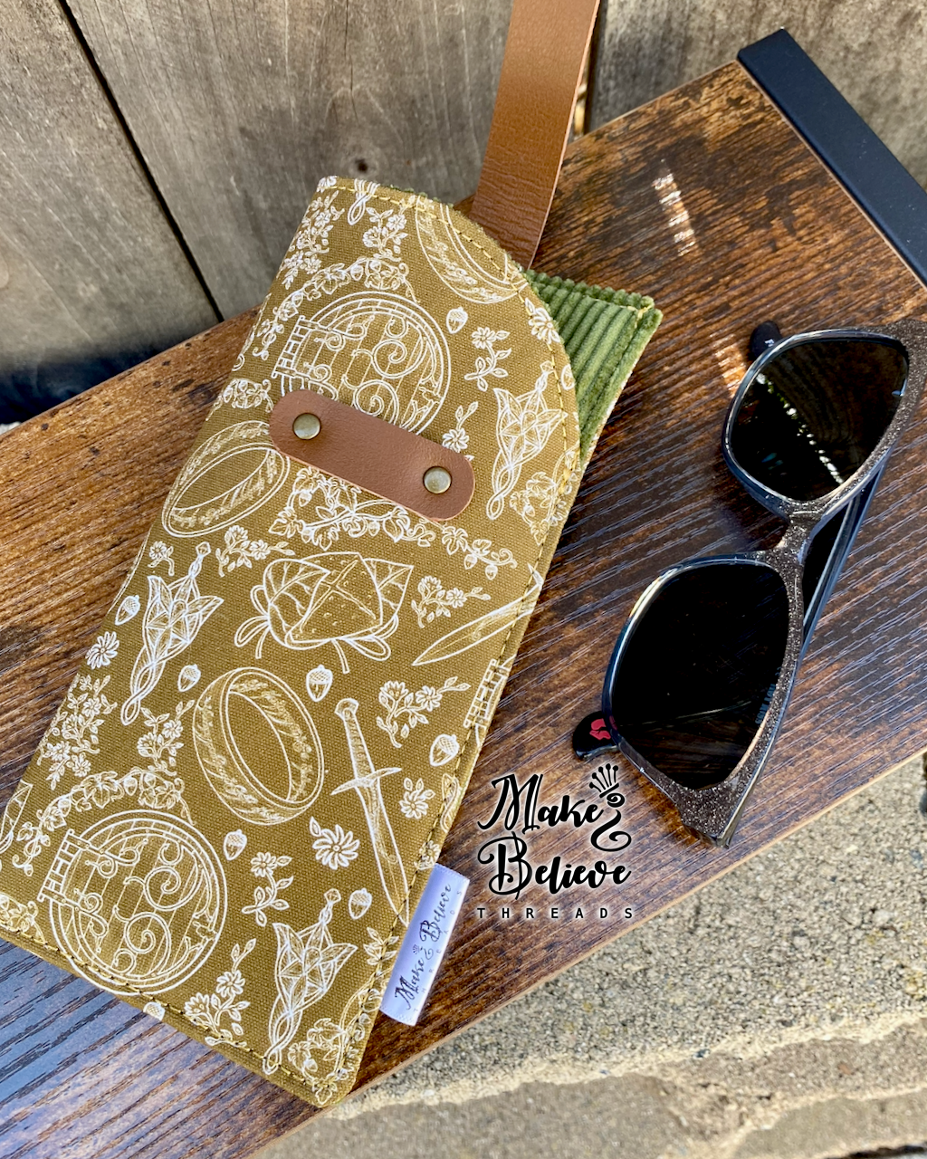 Mustard One Ring with Green Corduroy Glasses Sleeve