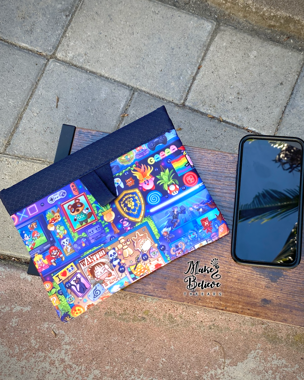 Navy Gamer Shelf Snappy Pouch