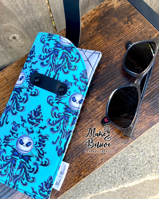 Teal and Black Jack Damask Glasses Sleeve