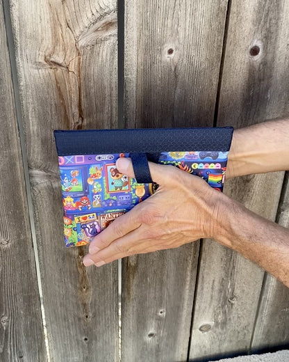 Navy Gamer Shelf Snappy Pouch